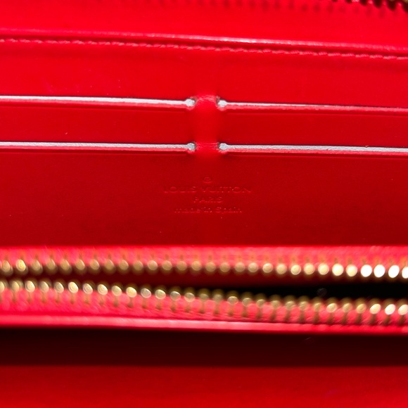 Louis Vuitton RedOrange Vernis Wallet - Picture 5 of 14